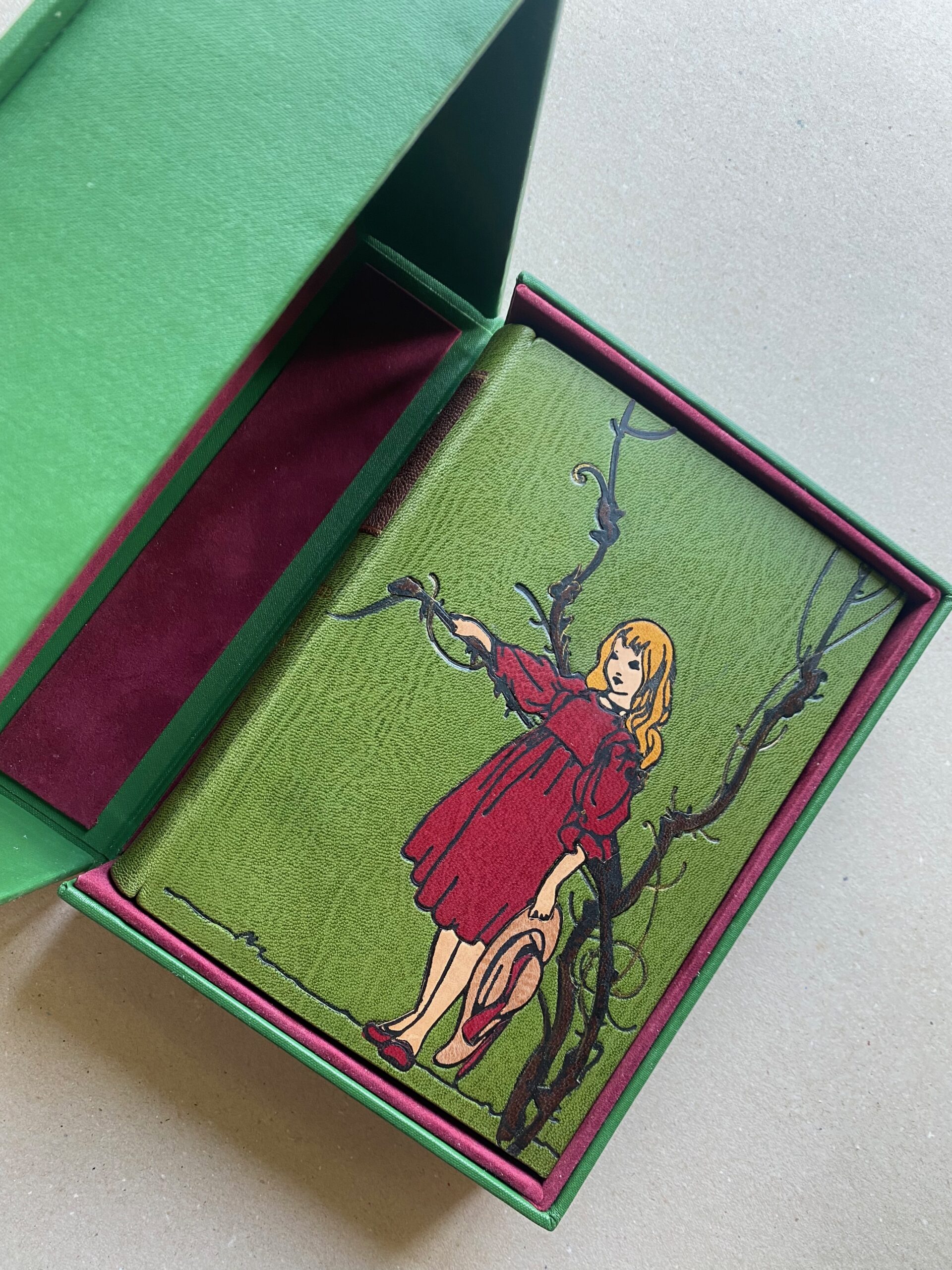 The Secret Garden - Image 10